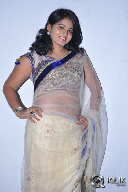 Tanusha-at-Present-Love-Movie-Audio-Launch